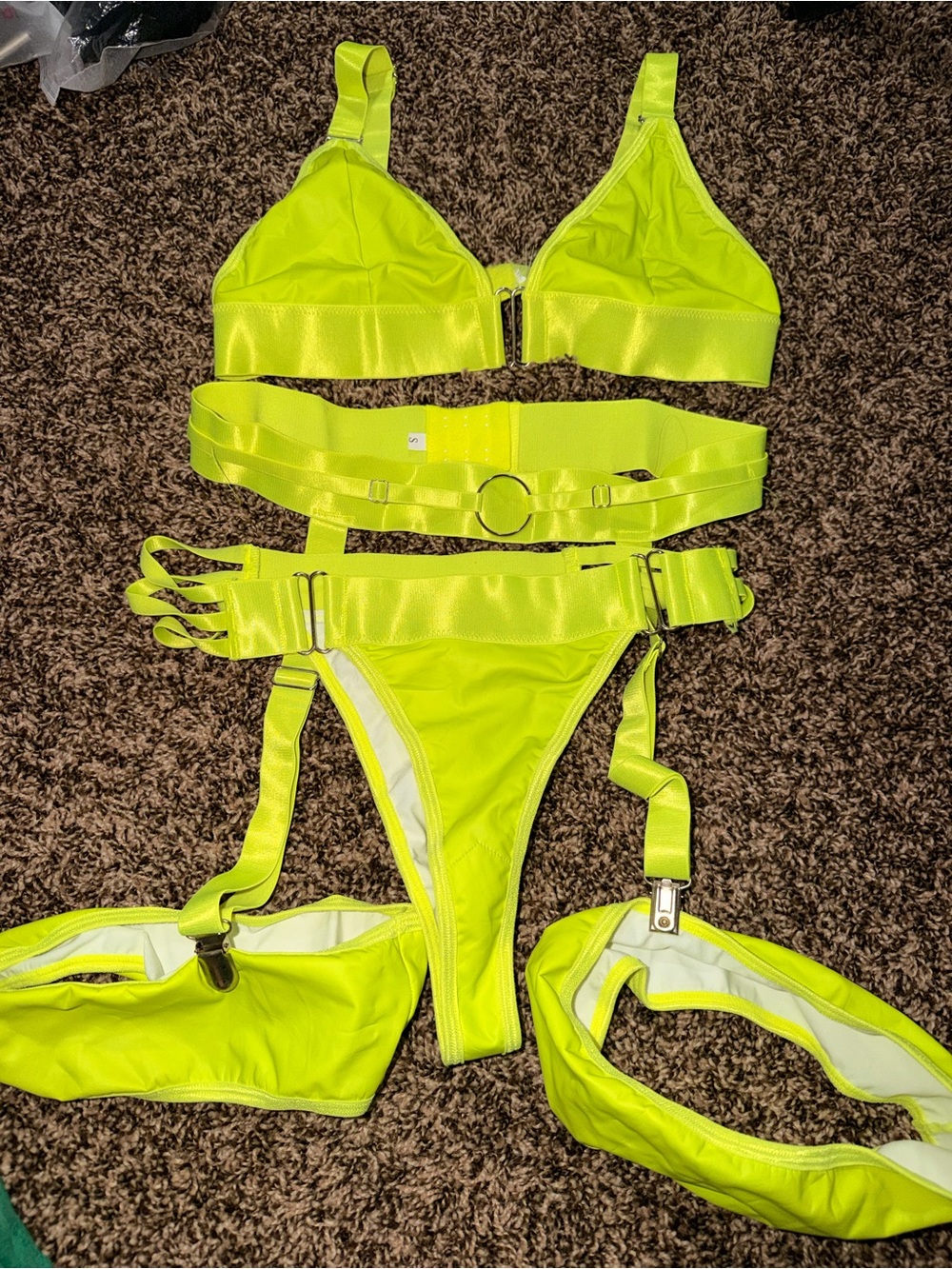 HOT LIME GREEN LINGERIE SET WITH GARTER